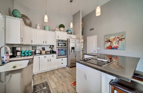 Island at Ocotillo House | Newly Renovated Home on Fairway with Pool & Putting Green. Trendy Area.