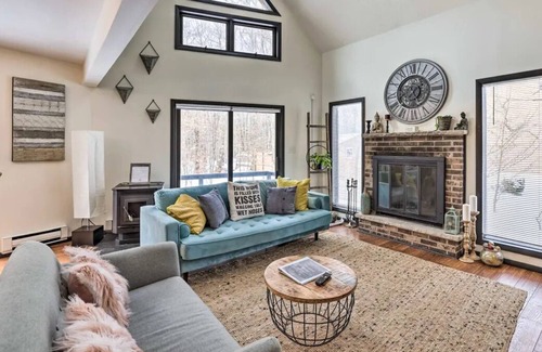 Tobyhanna Ski Chalet | Newly Renovated Poconos Chalet at the Center of all Outdoor Attractions!