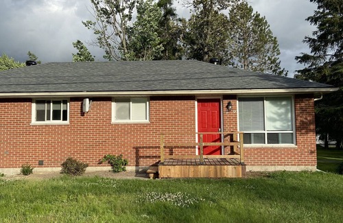 Sundridge House | Newly renovated, upper level of home. Minutes from the lake.