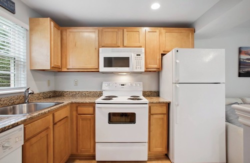 Kennebunkport Condo | Newly Updated Resort at Goose Rocks. Located just a mile from Goose Rocks Beach!