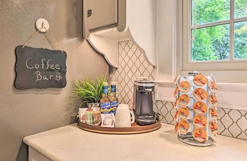 Lewisburg Cottage | Newly Updated Spacious Cottage - Walking Distance To Downtown!!!