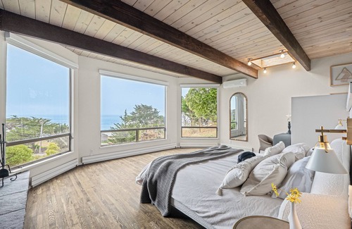 Moss Beach House | Newly updated w Stunning ocean view in Moss beach