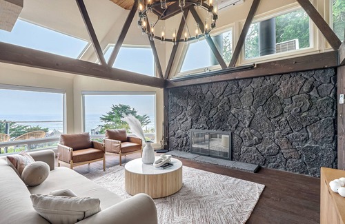 Moss Beach House | Newly updated w Stunning ocean view in Moss beach