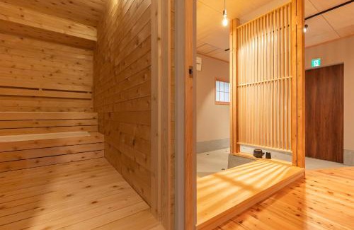 Numazu House | NewOpen 波音と ととのう休日 ロウリュ可能 無料サウナ付き 小海の宿 いおり