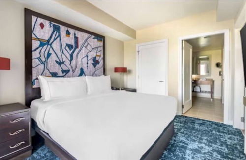 Florida Central Atlantic Coast Resort | Next to EPIC UNIVERSE! Incredible 2-Bedroom/2 Full Bath with Living & Kitchen