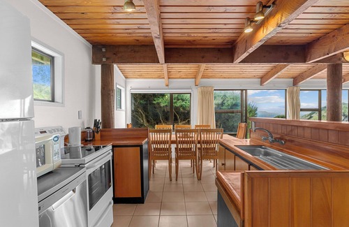 Pakiri House | Ngapeka - Pakiri Beach House Retreat