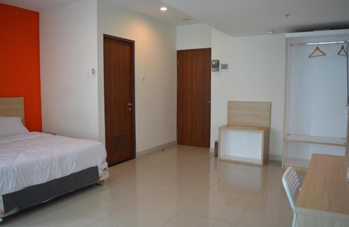 Pekayon Jaya Apartment | NGINAP AJA GRAND KAMALA LAGOON