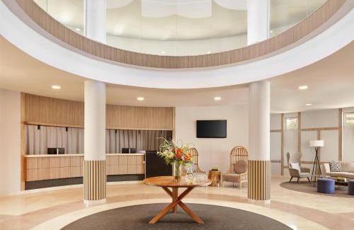 Praia da Rocha Hotel | NH Marina Portimao Resort