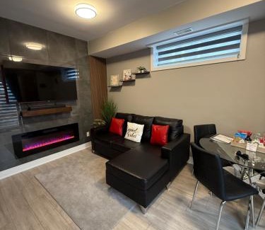 Niagara Falls Apartment | Niagara Getaway across Fallsview