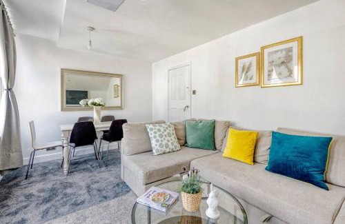 Sands End Apartment | Nice 3 bed flat near Chelsea