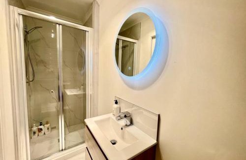 Hamilton Apartment | Nice 3 bedroom Townhouse U2