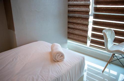 Menteng Apartment | Nice and Homey 2BR Apartment at Capitol Park Residence By Travelio