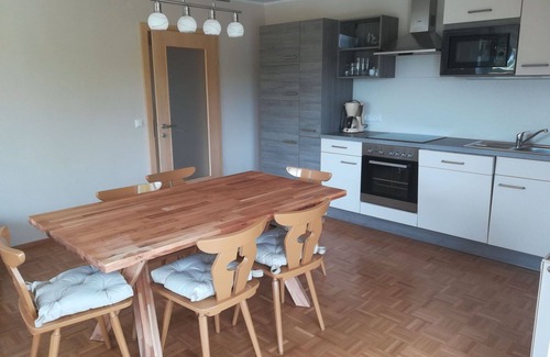 Augsdorf Apartment | Nice apartment for 5 people with WIFI, TV and balcony