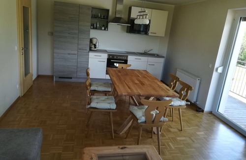 Augsdorf Apartment | Nice apartment for 5 people with WIFI, TV and balcony