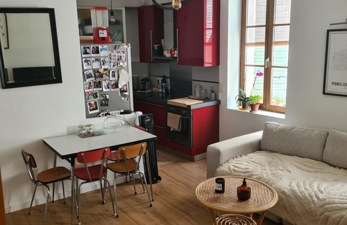Pernes-les-Fontaines Apartment | Nice apartment in Pernes Les Fontaines