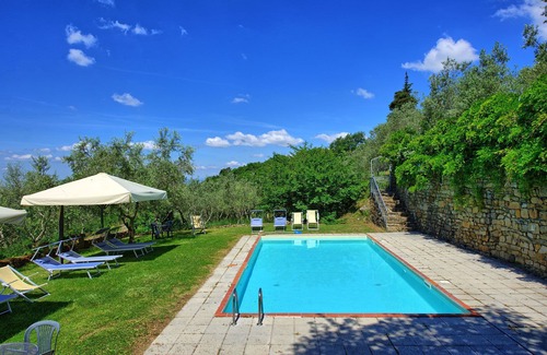 Greve in Chianti Apartment | Nice apartment for 4 people with WIFI, pool, TV and pets allowed, close to Greve In Chianti