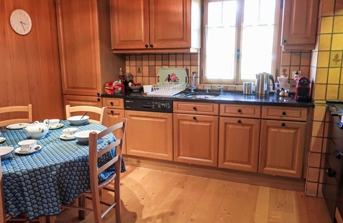 Ormont-Dessus Apartment | Nice apartment for 8 people with WIFI, TV, balcony and panoramic view