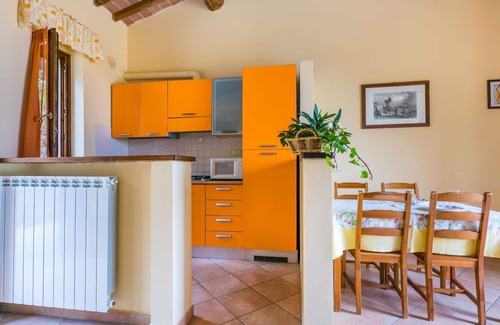 San Baronto Apartment | Nice apartment for 2 people with WIFI, pool, TV, terrace, pets allowed and panoramic view