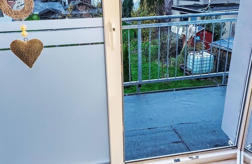 Steinheim Apartment | Nice apartment for 2 guests with WIFI, TV and balcony