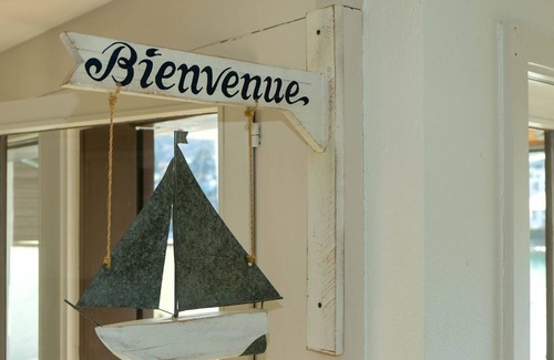 Spiez Apartment | Nice apartment for 2 guests with WIFI, TV, balcony and parking