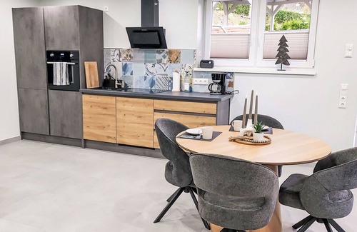 Luegde Apartment | Nice apartment for 2 guests with WIFI, TV, terrace, pets allowed and parking