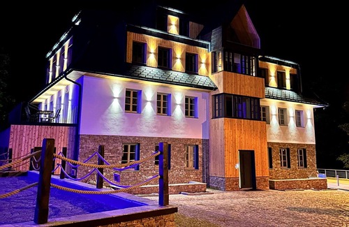 Pec pod Snezkou Apartment | Nice apartment for 4 people with WIFI, TV, terrace and pets allowed