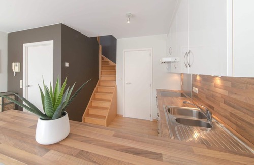 Bredene Apartment | Nice apartment for 4 guests with WIFI, TV and balcony