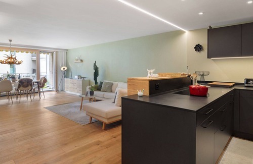 Davos Apartment | Nice apartment for 4 people with WIFI, TV, terrace and parking