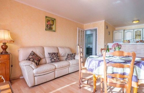 Binic Apartment | Nice apartment for 4 people with WIFI, TV and parking