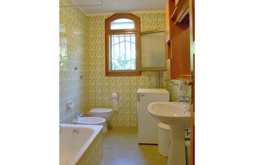 Marina Romea Apartment | Nice apartment for 4 people with WIFI, TV and balcony