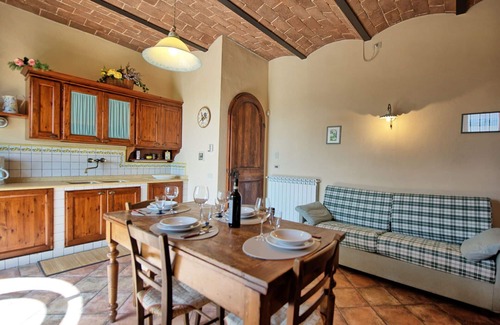 Tavarnelle Val di Pesa Apartment | Nice apartment for 4 people with pool, WIFI, A/C and panoramic view, close to Greve In Chianti