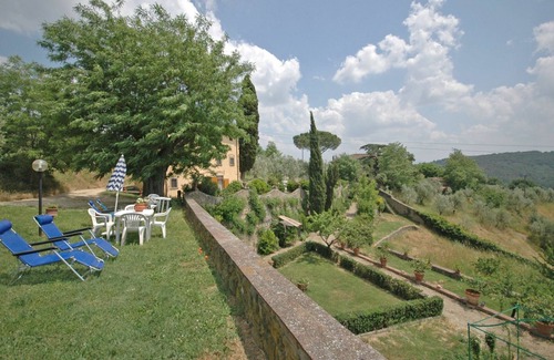 Romola Apartment | Nice apartment for 6 guests with WIFI, pool, close to Florence