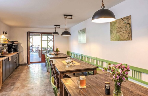 Horni Plana Apartment | Nice apartment for 4 people with WIFI, terrace and pets allowed