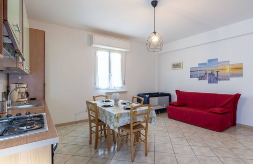 Gazzelli Apartment | Nice apartment for 4 guests with WIFI, pool, balcony, pets allowed, panoramic view and parking