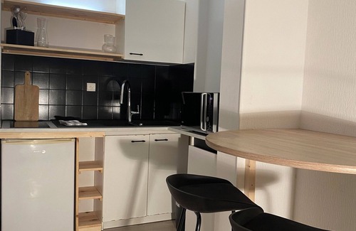 Saint Genes Apartment | Nice apartment in Bordeaux center