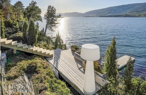 Eidsvag Apartment | Nice apartment in Eidsvåg with WiFi