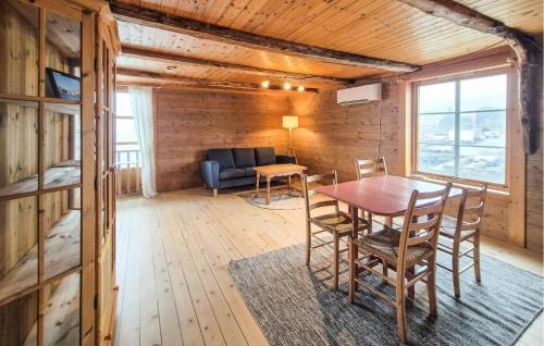 Fitjar Apartment | Nice Apartment In Fitjar With Wifi