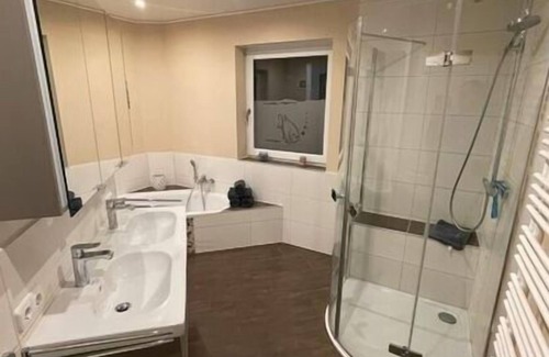 Himmelkron Apartment | Nice apartment in Himmelkron