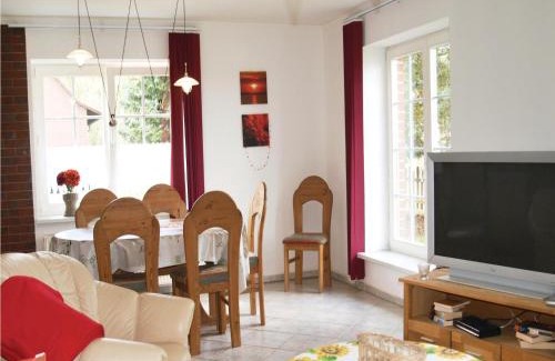 Roggentin Apartment | Nice Apartment In Mirow Ot Qualzow