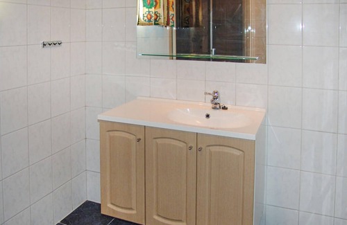 Sjernarøy Apartment | Nice apartment in Sjernarøy