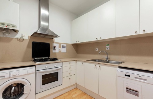 Sant Antoni Apartment | Nice apartment in the city center