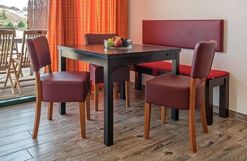 Grossposna House | Nice apartment in villa for 4 people with WIFI, TV, terrace and pets allowed