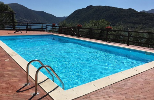 Sale Marasino Apartment | NICE APARTMENT WITH POOL, BEAUTIFUL LAKE VIEW CIN IT017169C2I33X8FKI