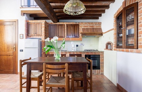 Peccioli Apartment | Nice apartment with swimming pool