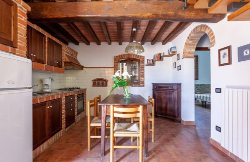 Peccioli Apartment | Nice apartment with swimming pool