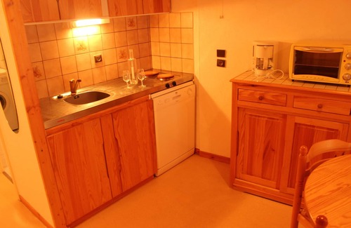 Cauterets Apartment | Nice chalet style duplex in the center of Cauterets quiet and bright