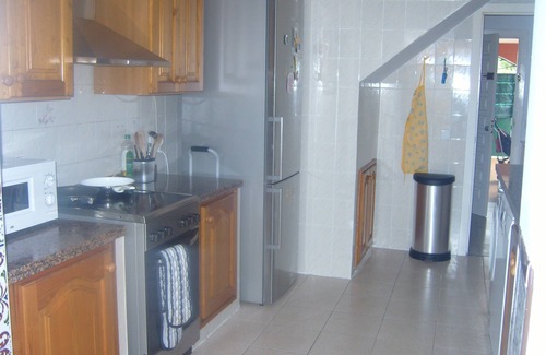 Algeciras House | Nice Double Bed Room With Rooms Bike and Dive