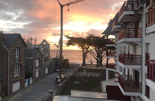 Pleneuf-Val-Andre Apartment | Nice flat for 6, sea view, 50m from the beach