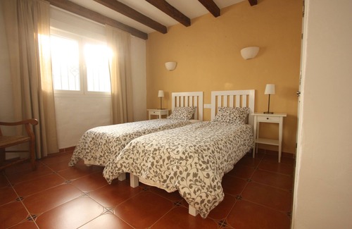 Conil de la Frontera Hotel | Nice holiday home near the beach with pool and well-kept garden and free WiFi