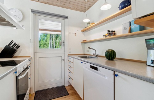 Pedersker House | Nice home in Aakirkeby with WiFi